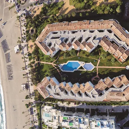Vacation I Beachfront Quiet With Private Access, A Minute Walk From Puerto Banus Marina, 24-7 Security And Parking Apartamento