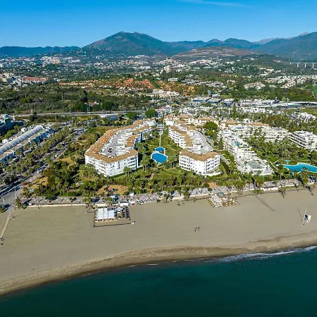 Vacation I Beachfront Quiet With Private Access, A Minute Walk From Puerto Banus Marina, 24-7 Security And Parking *